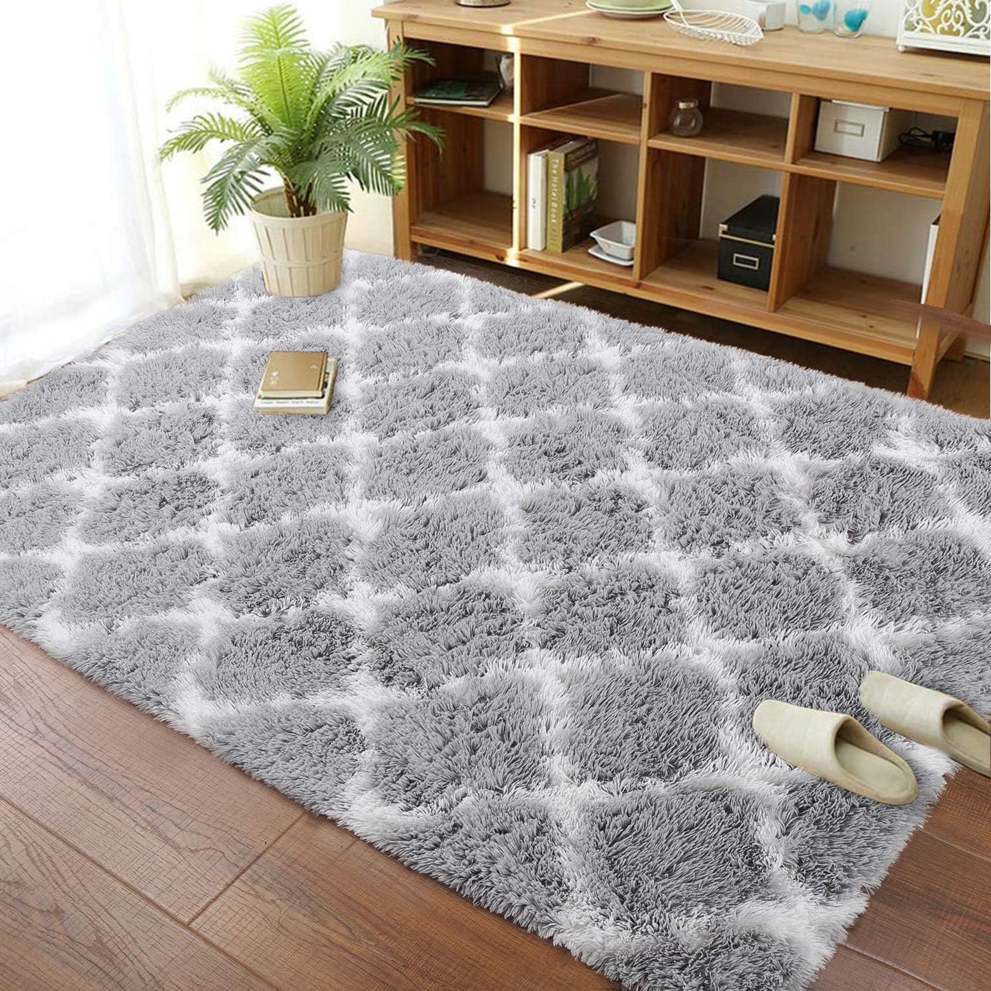 Fluffy Rug Modern Indoor Plush Bedroom Rug, Luxury Fuzzy Living Room Area Rug, Soft Geometric Moroccan Carpets for Boys Girls Kids Nursery Room 4X6, Grey